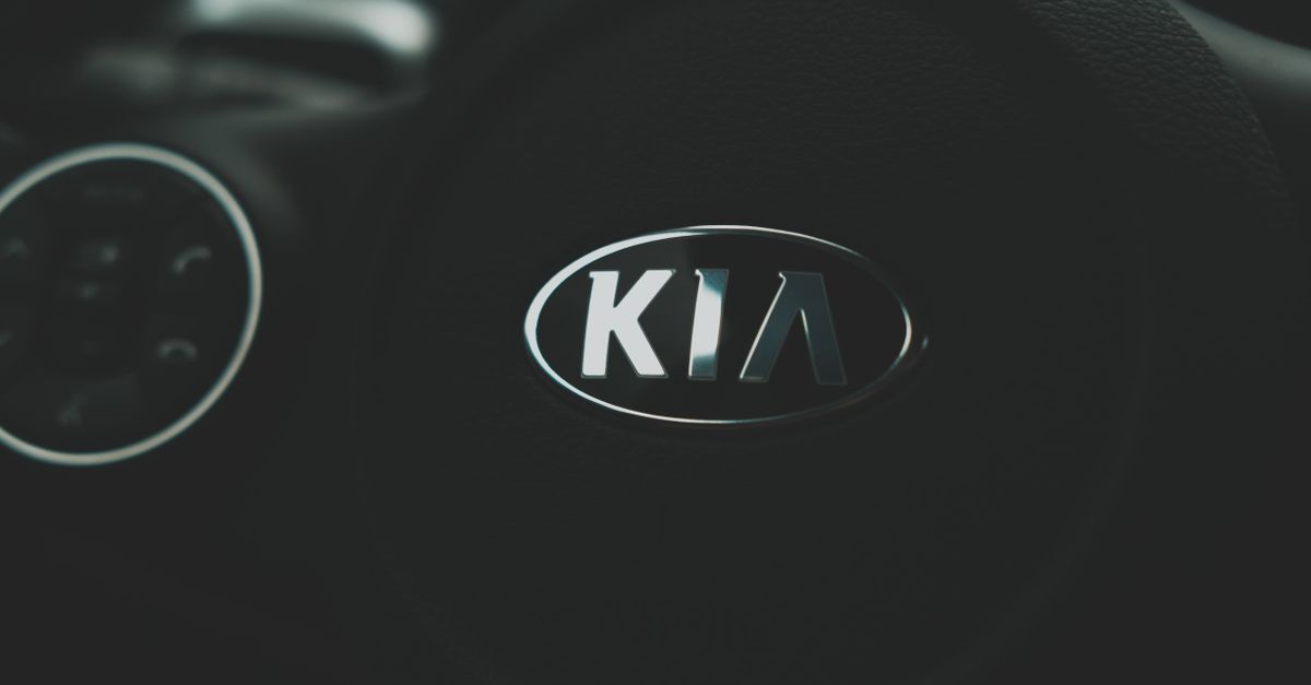 Car Key Replacement by Brand: What On-Site Programming Costs — Regional Locksmiths